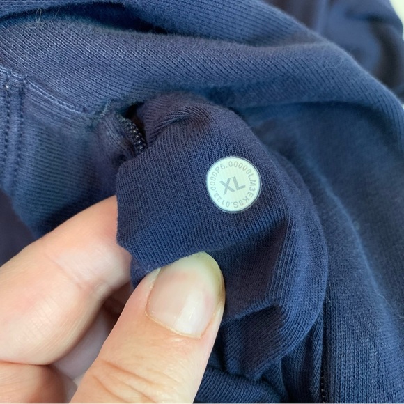 Lululemon French Terry Oversized Pullover Hoodie in Night Sea XL - Picture 9 of 15